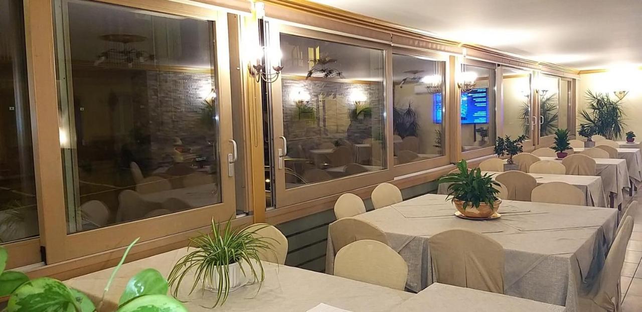 拉康卡酒店 圣乔瓦尼镇 外观 照片