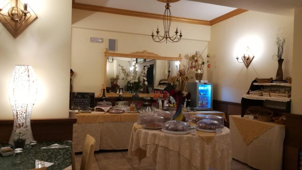 拉康卡酒店 圣乔瓦尼镇 外观 照片