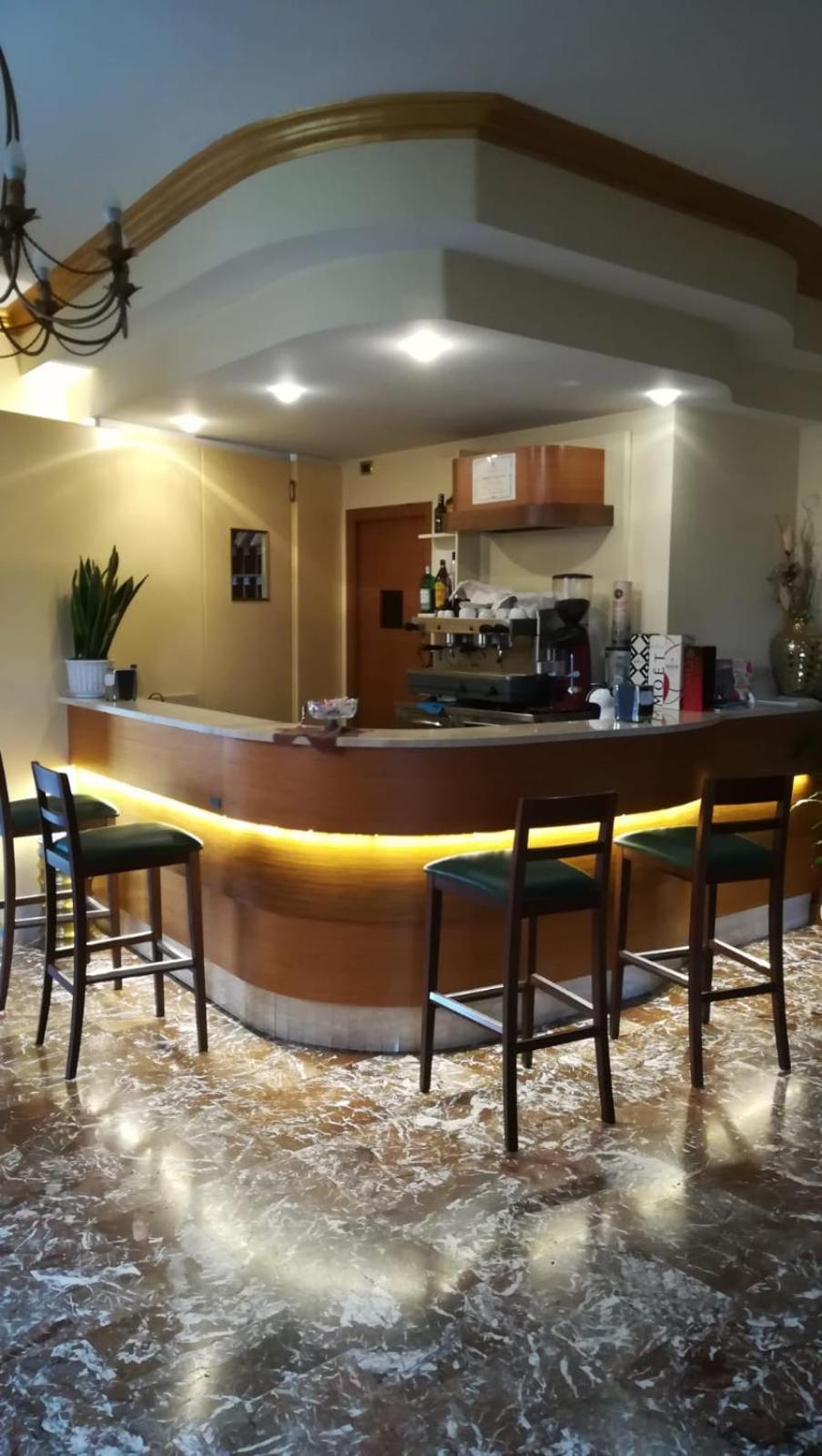 拉康卡酒店 圣乔瓦尼镇 外观 照片